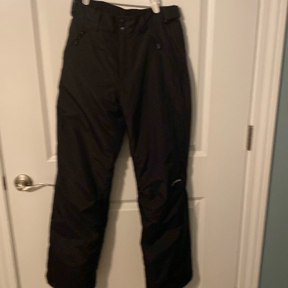 Women’s snow pants